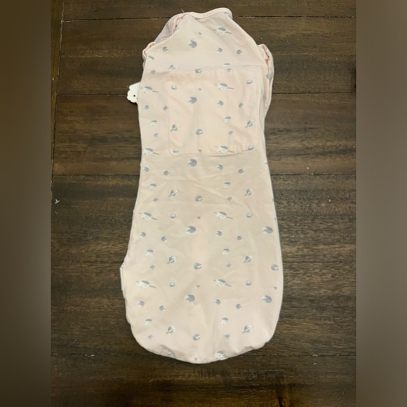 happiest baby swaddle pink  size large 4-6 month - Picture 2 of 3